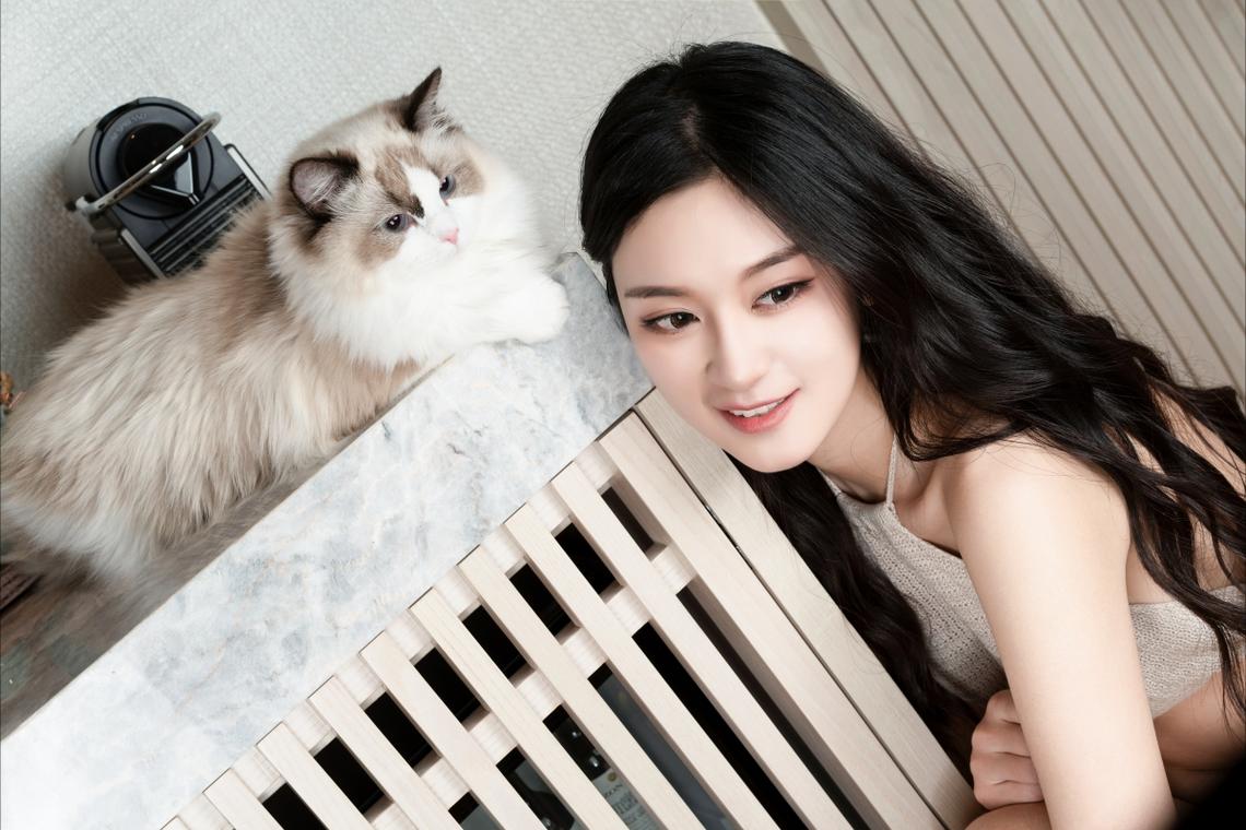 习近平：坚持平等相待、求同存异、互利合作符合中澳两国和两国人民根本利益